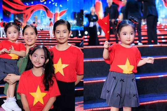 Ba con nhà Khánh Thi - Phan Hiển lần đầu cùng biểu diễn trên sân khấu lớn