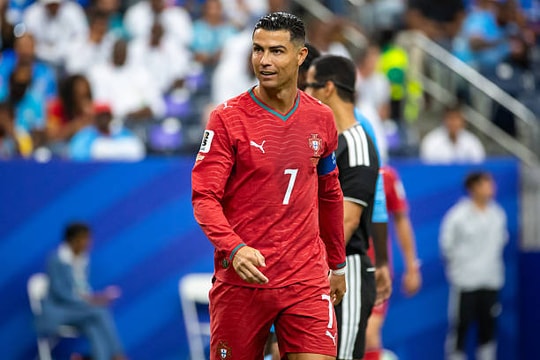 World Cup 2026: Roberto Martinez bảo vệ Ronaldo và nỗi phiền lòng của Thomas Tuchel