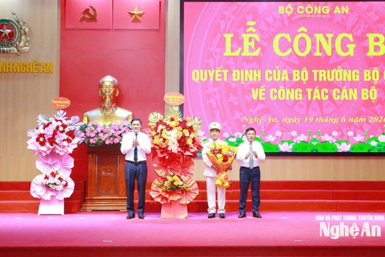 Công bố quyết định của Bộ trưởng Bộ Công an về công tác cán bộ