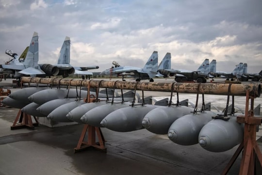 Ukraine tìm cách khóa sân bay Nga và giải pháp lá chắn UAV mới của Israel