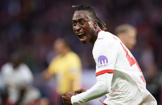 Liverpool nhận gáo nước lạnh vụ Diomande, Tottenham sẵn sàng chi 100 triệu bảng