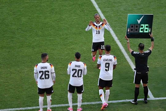 Deniz Undav: Từ công nhân nhà máy đến kỷ lục World Cup cùng đội tuyển Đức