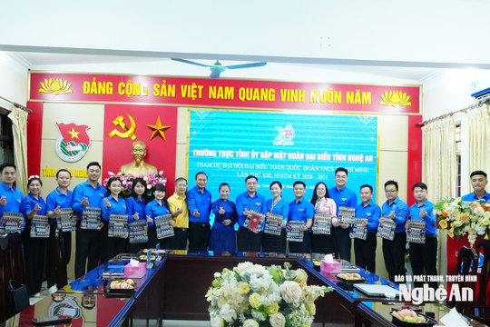 Thường trực Tỉnh ủy gặp mặt đoàn đại biểu tham dự Đại hội toàn quốc Đoàn TNCS Hồ Chí Minh lần thứ XIII
