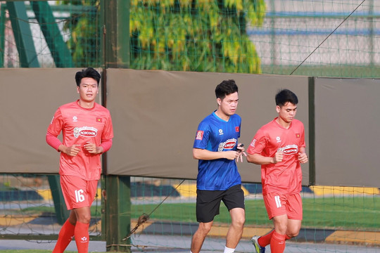 Đội tuyển Việt Nam thiếu vắng nhiều trụ cột ở buổi tập thứ hai