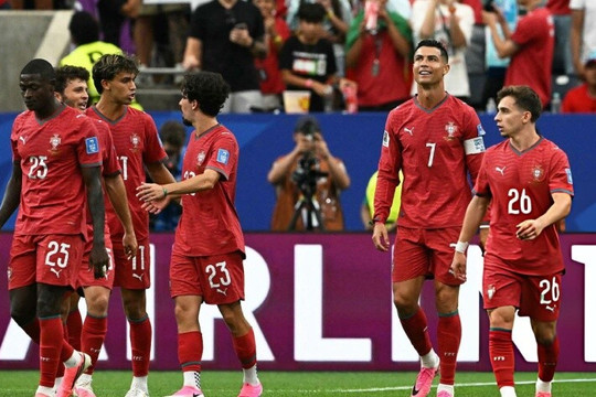 Bồ Đào Nha 5-0 Uzbekistan: Ronaldo rực sáng tại Houston, Seleccao khẳng định vị thế