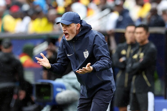 Thomas Tuchel giải mã cơn thịnh nộ với Djed Spence tại World Cup 2026