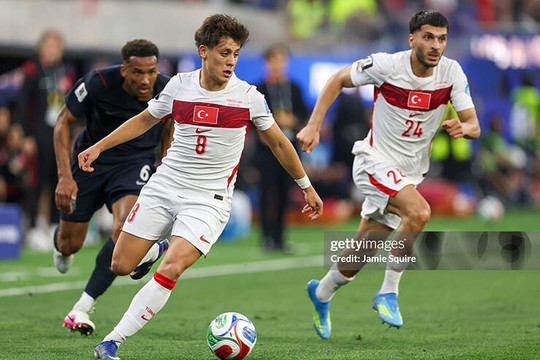Thổ Nhĩ Kỳ hạ ĐT Mỹ 3-2 tại World Cup: Màn rượt đuổi nghẹt thở và cú sốc phút 90+8