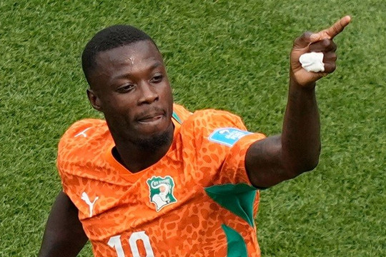 Bờ Biển Ngà hạ Curacao 2-0: Nicolas Pepe rực sáng đưa Những chú voi vào lịch sử