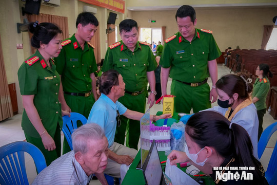 Tổng lực lấy mẫu ADN tại Nghệ An: Hành trình thiêng liêng tìm tên cho liệt sĩ