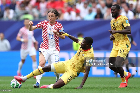 Croatia 2-1 Ghana: Khoảnh khắc thiên tài của Sucic và bản lĩnh Luka Modric