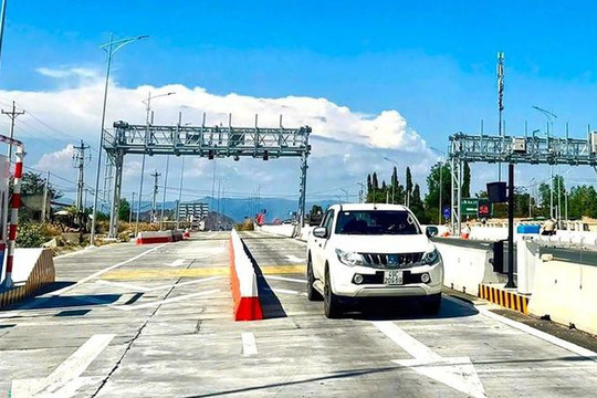 Đẩy nhanh triển khai thu phí các tuyến cao tốc đủ điều kiện