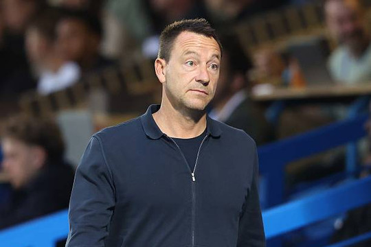 John Terry: Arsenal cần tiền đạo đẳng cấp hơn Gyokeres để thống trị Ngoại hạng Anh