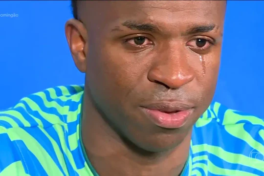 Vinicius Junior bật khóc trước vòng 1/16 World Cup 2026: Khát vọng Hexa và sứ mệnh lịch sử