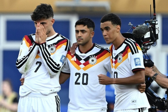 Đức bị loại khỏi World Cup 2026: Khi 'tinh thần thép' tan vỡ trước Paraguay