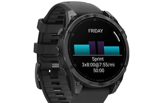 Garmin Fenix 8 giảm giá kỷ lục: Phân tích giá trị của mẫu flagship AMOLED ở mức 749 USD