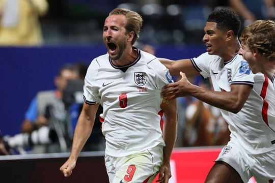 Harry Kane lập cú đúp giúp tuyển Anh ngược dòng 2-1 trước CHDC Congo tại World Cup