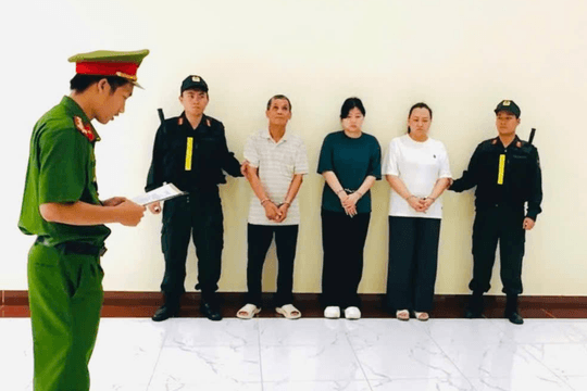 TP.HCM: Khởi tố nhóm đối tượng làm giả hồ sơ trúng 30 gói thầu thiết bị điện hơn 89 tỷ đồng
