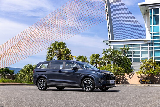 Hyundai Custin 2026: Giá lăn bánh và đánh giá chi tiết mẫu MPV phi thuyền