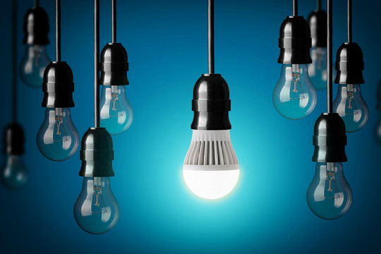 Nghiên cứu mới cảnh báo tác động của đèn LED đến thị lực