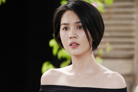 Ngọc Trinh khoe sắc vóc quyến rũ trong thiết kế đỏ và hành trình thay đổi sau phim Chị Dâu