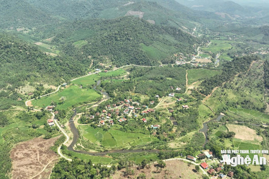 Hùng Chân: Một năm đổi mới vì nhân dân phục vụ