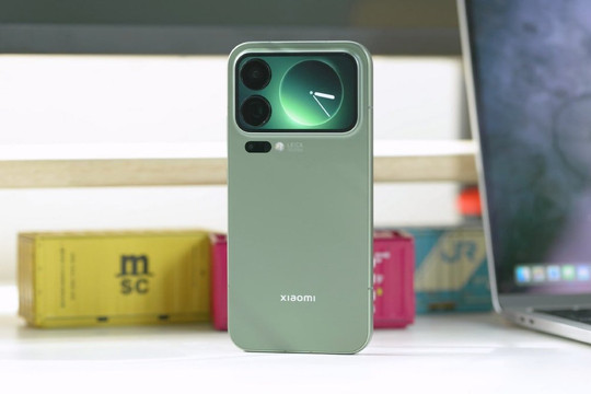 Xiaomi 18 Pro Max lộ diện cấu hình khủng với chip 2nm và pin dung lượng 8,500mAh
