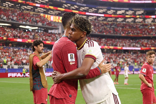 Tây Ban Nha loại Bồ Đào Nha tại World Cup 2026: Cái ôm của Yamal và đoạn kết cho Ronaldo