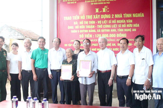 Trao hỗ trợ xây dựng 2 nhà tình nghĩa cho thân nhân liệt sĩ tại xã Quỳnh Anh