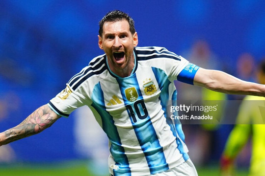 Messi rực sáng giúp Argentina ngược dòng nghẹt thở trước Ai Cập tại World Cup 2026