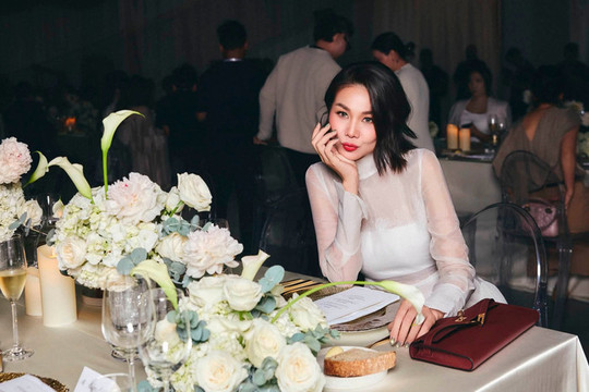 Siêu mẫu Thanh Hằng thay đổi diện mạo với mái tóc ngắn sau hơn 2 thập kỷ hoạt động nghệ thuật