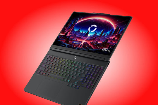 Lenovo Legion 5 15AGP11 lộ diện với RTX 5070 12GB và màn hình OLED 165Hz