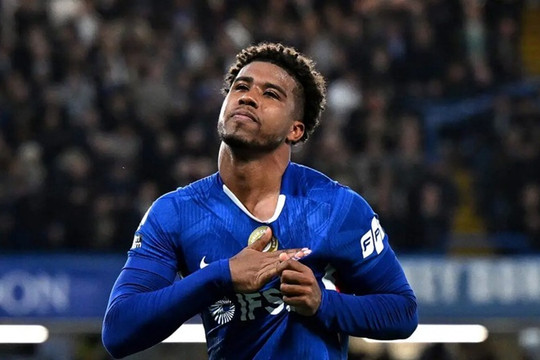 Manchester United chi 50 triệu bảng cho Andrey Santos: Sự thăng tiến của một ngôi sao hiện đại