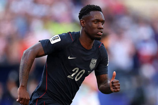 Cuộc đua giành Folarin Balogun: Khi PSG, Chelsea và Tottenham cùng khao khát một số 9 hiện đại