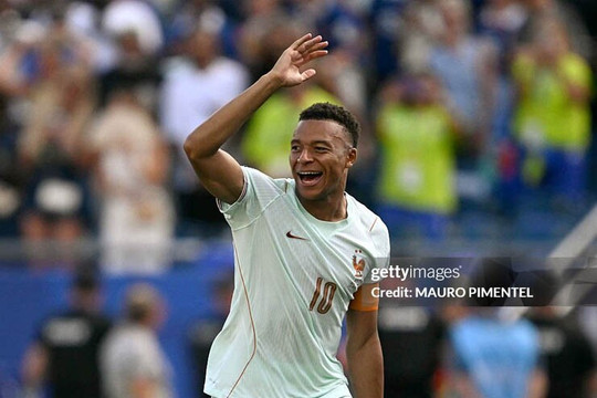Pháp khuất phục Morocco 2-0: Kylian Mbappe và lời khẳng định sức mạnh vô đối
