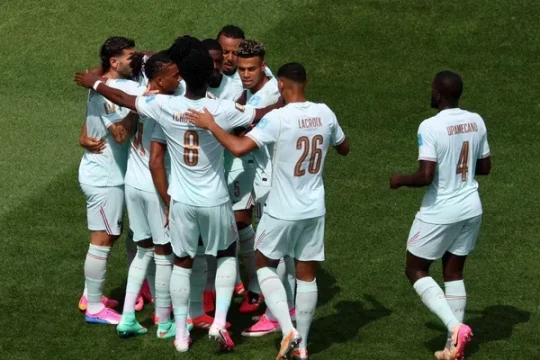 Pháp vs Tây Ban Nha: Bản lĩnh kiểm soát đối đầu sức mạnh bùng nổ tại bán kết World Cup 2026