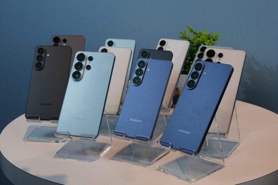 Galaxy S27 Series: Samsung thay đổi chip điều khiển màn hình để đối phó chi phí AI tăng vọt