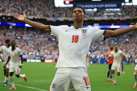 Bellingham lập cú đúp giúp Anh ngược dòng hạ Na Uy, san bằng kỷ lục của Pele tại World Cup