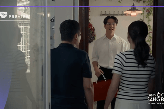 Dưới ô cửa sáng đèn tập 26: Sơn gây ấn tượng mạnh với hàng xóm, Sinh ngày càng tự ti
