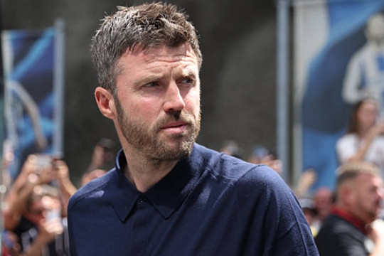 Michael Carrick và kế hoạch 50 triệu bảng: Andrey Santos sẽ giải mã bài toán tuyến giữa MU?