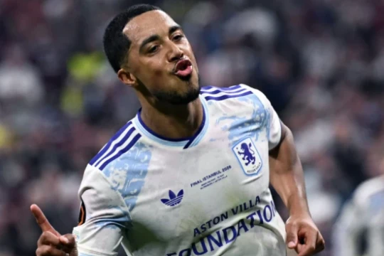 Youri Tielemans tới MU: Mảnh ghép chiến thuật nâng tầm Mainoo và Andrey Santos