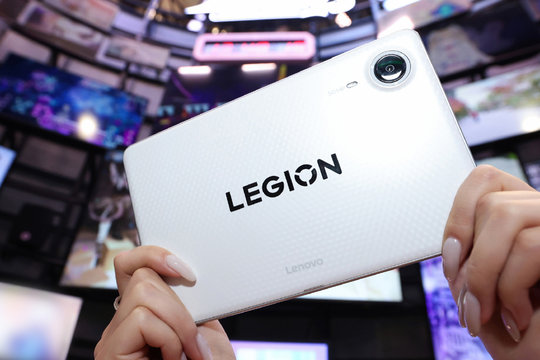 Lenovo Legion Y700 Infinite: Tablet gaming OLED sở hữu chip Snapdragon 8 Elite ép xung mạnh mẽ
