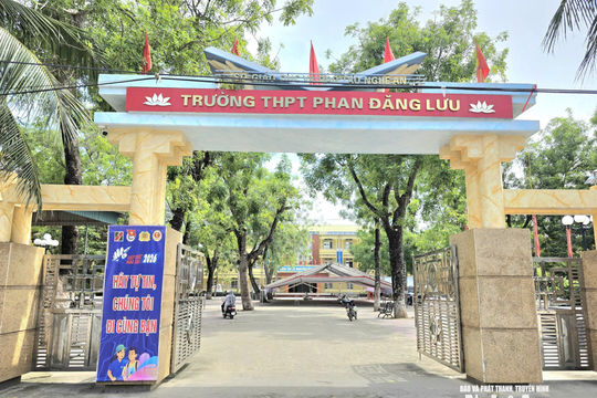 25 năm K38 Phan Đăng Lưu: Chuyến tàu ký ức trở về nơi khởi nguồn ước mơ