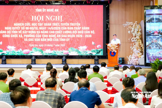 Bí thư Tỉnh ủy Nguyễn Khắc Thận: Hiệu quả thực hiện nghị quyết phải được đánh giá bằng kết quả công việc, chất lượng phục vụ nhân dân