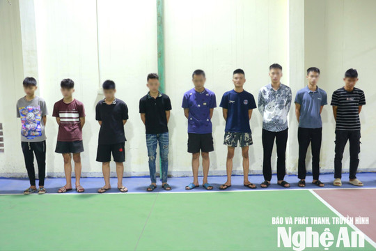Bắt giữ nhóm thanh thiếu niên mang giáo mác gây rối trật tự trên tuyến đường 72m