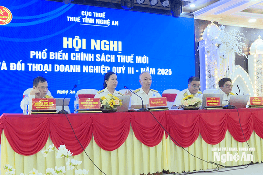 Thuế tỉnh Nghệ An đối thoại với hơn 1.000 doanh nghiệp về chính sách thuế mới