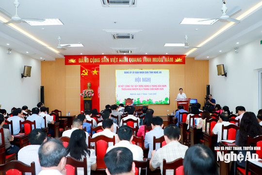 Đảng ủy UBND tỉnh Nghệ An yêu cầu đánh giá cán bộ thực chất, tránh tình trạng nể nang