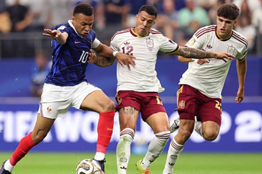 Tây Ban Nha vs Argentina: Khi hệ thống hoàn hảo đối đầu ma thuật của Lionel Messi