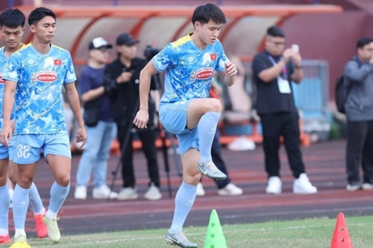 Khủng hoảng nhân sự bủa vây tuyển Việt Nam trước thềm ASEAN Cup 2026