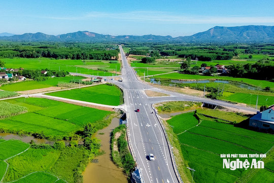 Nghệ An ưu tiên vốn đầu tư hạ tầng, tạo đà tăng trưởng 2 con số