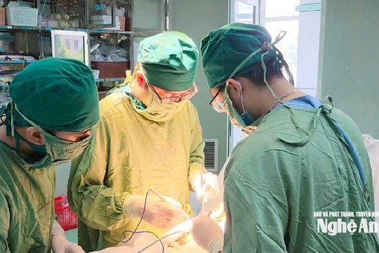 Cứu sống sản phụ bị biến chứng sản khoa nguy hiểm